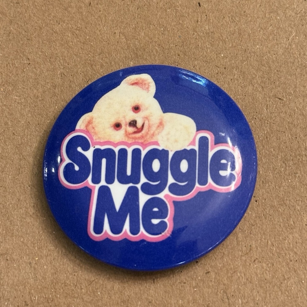 Snuggle Me Bear Fabric Softener Vintage Pinback Button Pin Round Circle